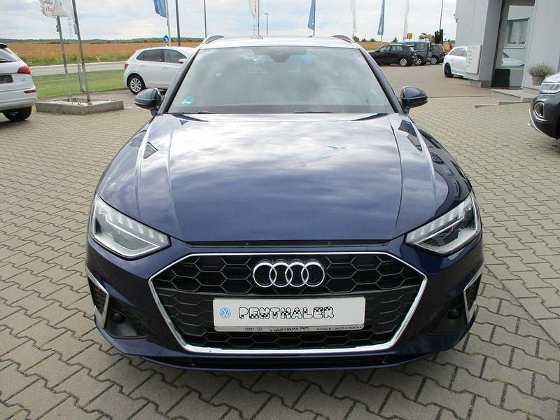 Gebraucht Audi A4 S-Line 150 PS (110 kW) 2023 Blau Kombi