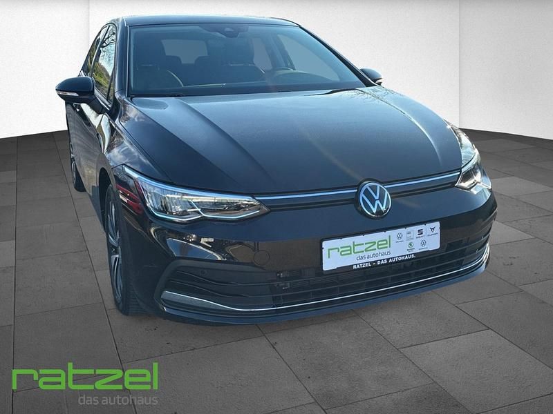Gebraucht VW Golf VIII Move 150 PS (110 kW) 2024 Schwarz Limousine