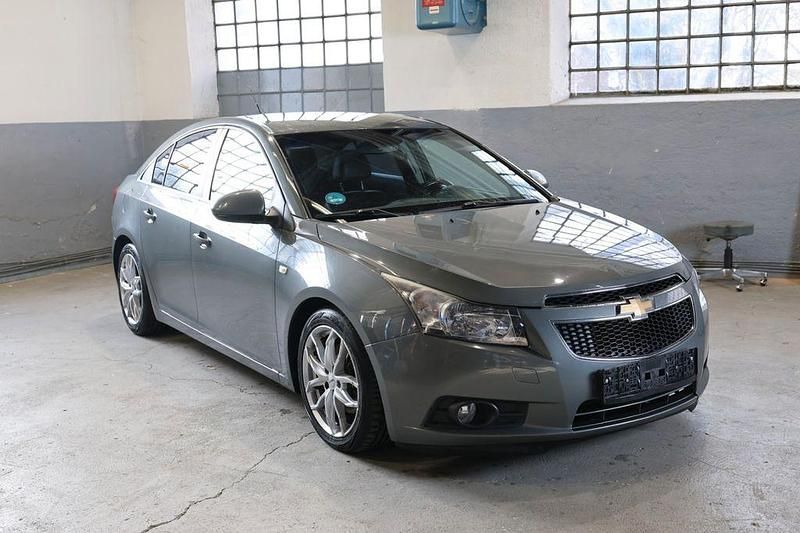 Gebraucht Chevrolet Cruze LTZ 163 PS (119 kW) 2012 Grau Limousine