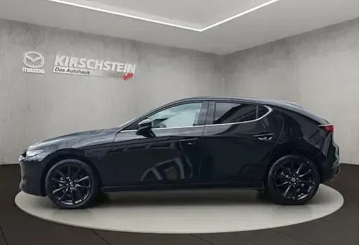 Nowe Mazda 3 Nagisa 186 KM (136 kW) 2025 Czarny Sedan/Limuzyna