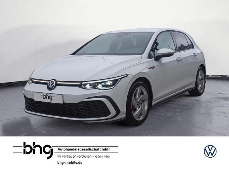 Weiß Gebraucht 2022 VW Golf VIII GTI Limousine | 25.690 € (Guter Preis) - Bild 1/4