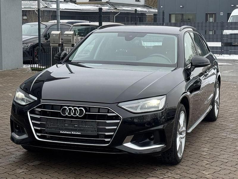 Gebraucht Audi A4 Advanced Plus 204 PS (150 kW) 2022 Schwarz Kombi