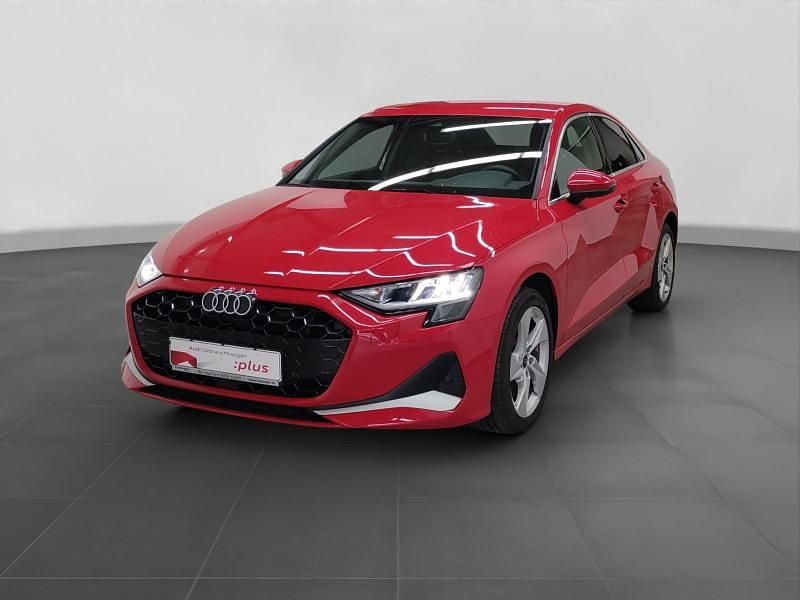 Second-hand Audi A3 Advanced 150 CP (110 kW) 2024 Roșu Berlinǎ