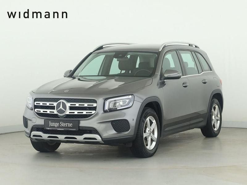 Gebraucht Mercedes GLB220 Style 190 PS (139 kW) 2023 Metalliclack mountaingrau SUV