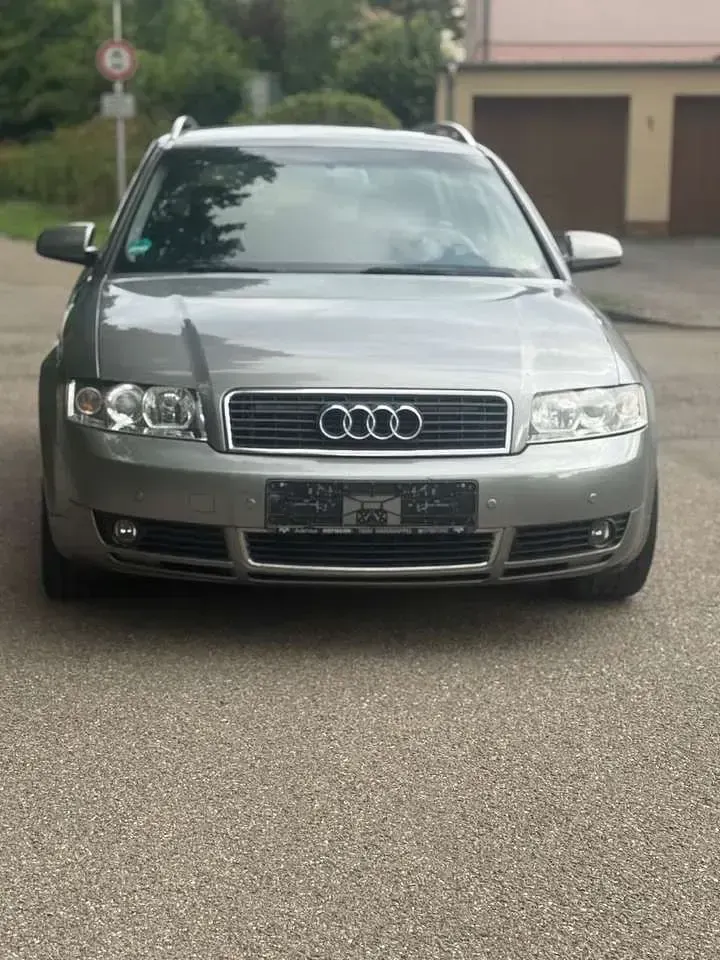 Gebraucht Audi A4 Ambition 150 PS (110 kW) 2004 Grau Kombi