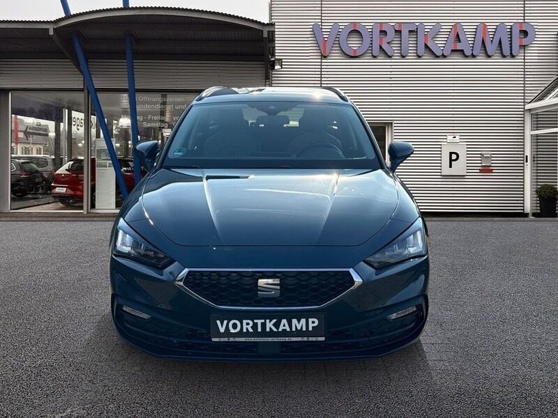 Gebraucht Seat Leon Style 90 PS (66 kW) 2021 Magnetic tech (metallic) Kombi