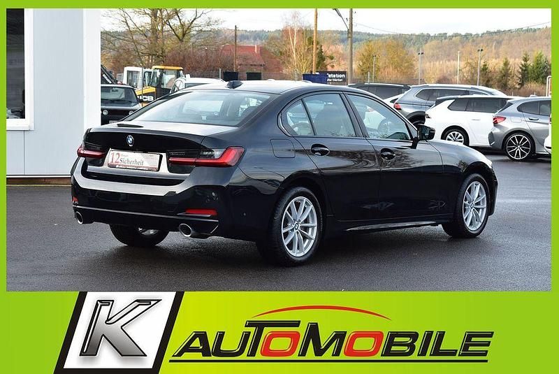 Gebraucht BMW 320 Shadowline 190 PS (139 kW) 2023 Schwarz Limousine