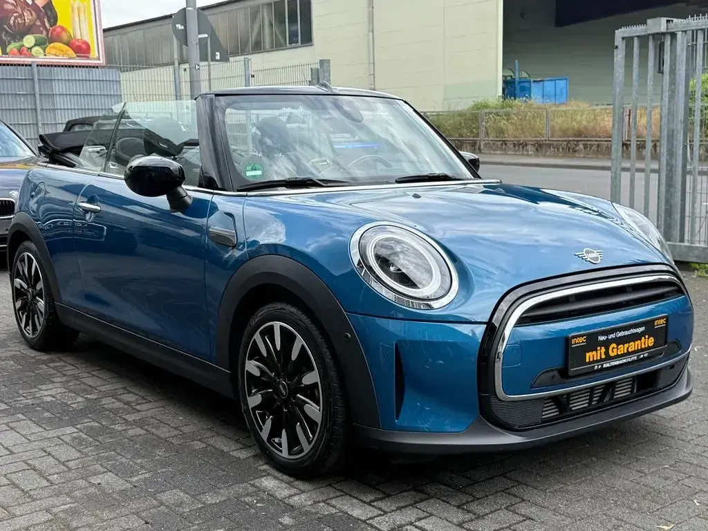 Gebraucht Mini Cooper Cabriolet 136 PS (100 kW) 2024 Blau Cabrio