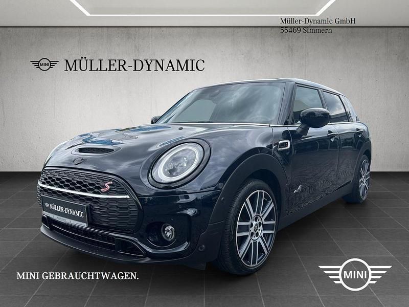 Mini yours enigmatic black (metallic) Gebraucht 2022 Mini Cooper S Clubman Kombi | 30.870 € (Fairer Preis) - Bild 1/4