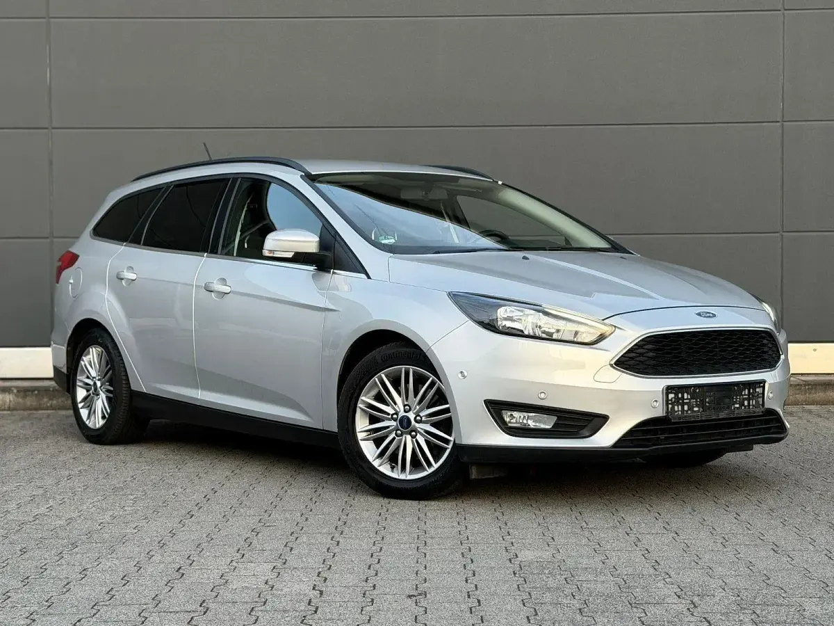 Gebraucht Ford Focus 150 PS (110 kW) 2018 Silber Kombi