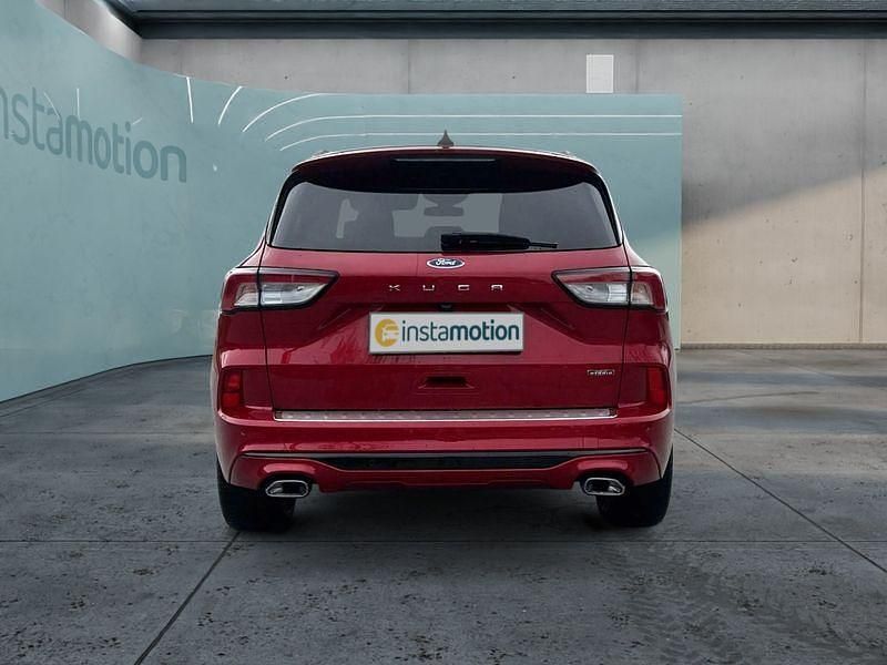 Gebraucht Ford Kuga 224 PS (164 kW) 2022 Rot SUV