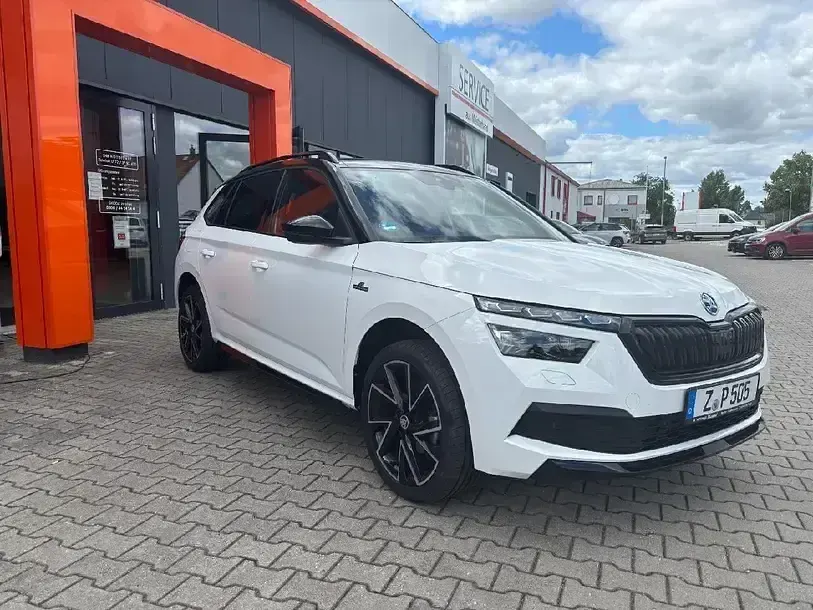 Gebraucht Skoda Kamiq Monte Carlo 110 PS (80 kW) 2024 Candyweiss SUV