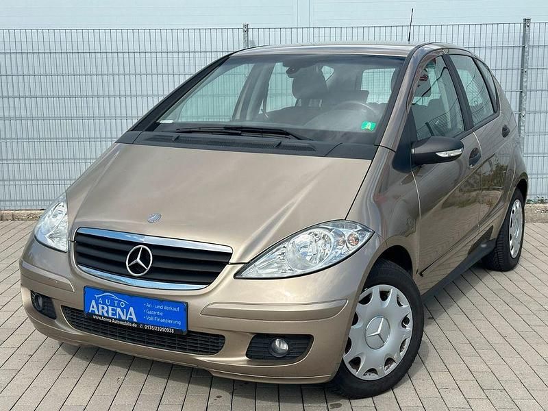 Braun Gebraucht 2005 Mercedes A160 Limousine | 3.750 € - Bild 1/4