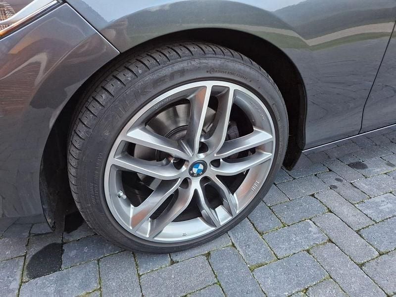 Gebraucht BMW 220 Advantage 184 PS (135 kW) 2016 Grau Cabrio