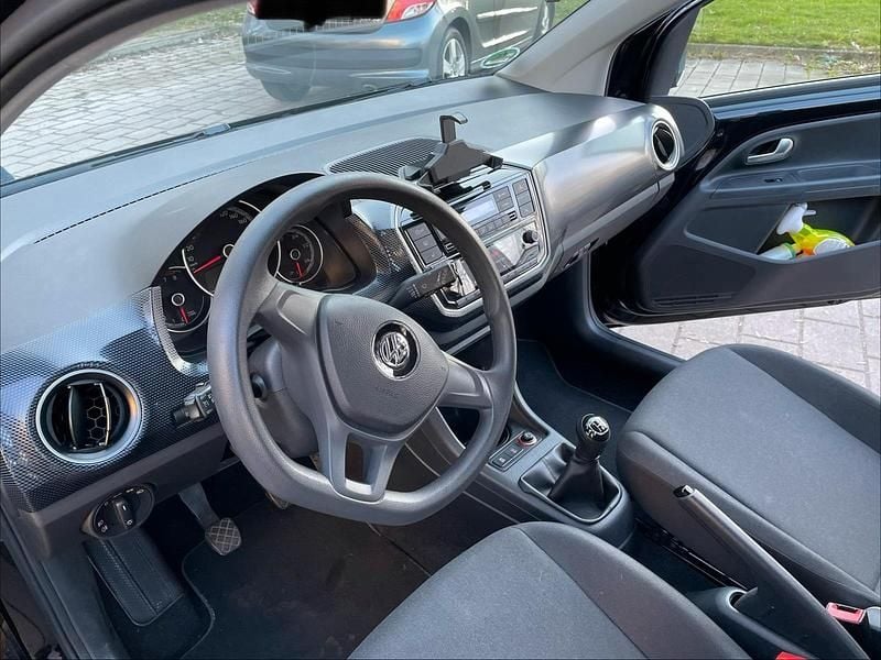 Gebraucht VW up! 60 PS (44 kW) 2018 Schwarz Kleinwagen