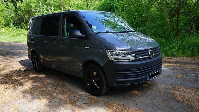 Grau Gebraucht 2018 VW T6 Van | 27.000 € (Superpreis) - Bild 1/4