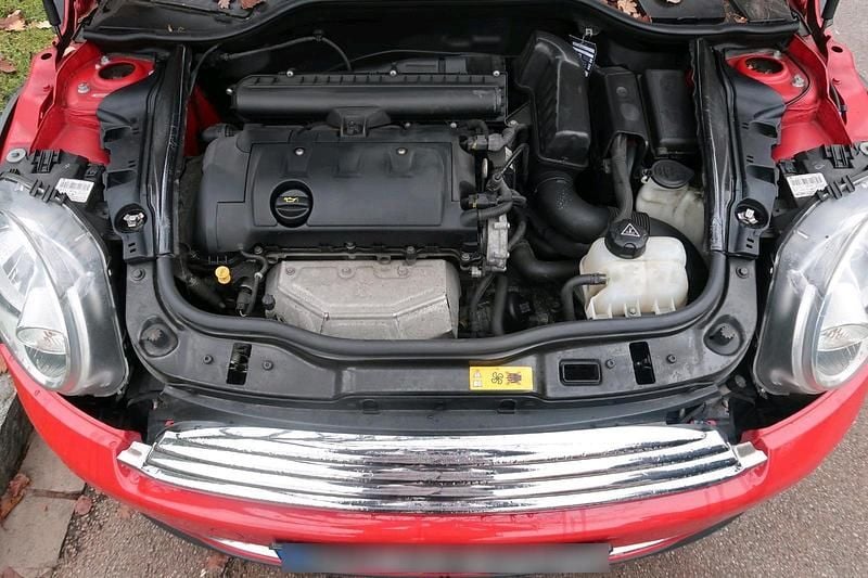 Usata Mini ONE 98 CV (72 kW) 2013 Rosso Utilitaria