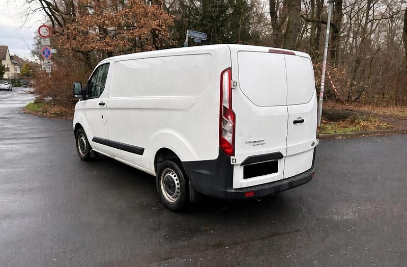 Gebraucht Ford Transit Custom 105 PS (77 kW) 2020 Weiß Van / Kleinbus