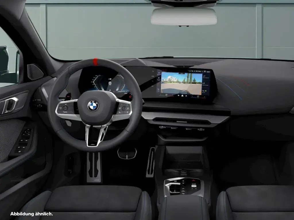 Neu BMW M135 Performance 300 PS (220 kW) 2026 Bmw individual storm bay Kleinwagen