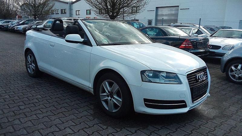 Gebraucht Audi A3 Cabriolet Attraction 105 PS (77 kW) 2010 Weiß Cabrio