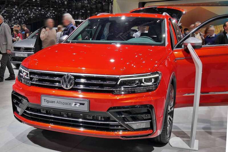 https://images.autouncle.com/de/car_images/747cf0bd-cf2b-4cfa-aebb-32edc00fa6a6_vw-tiguan-r-line-2-0-tdi-scr-dsg-4motion-110-kw-150-ps.jpg