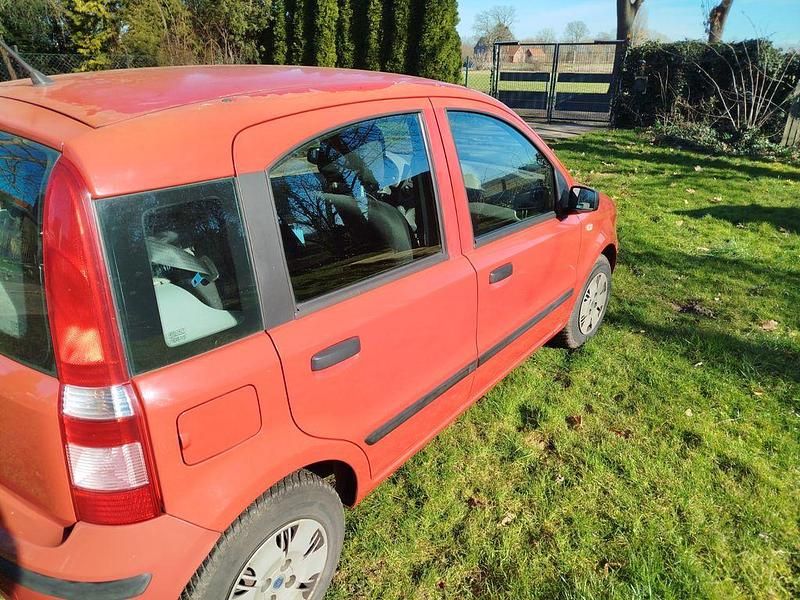 Gebraucht Fiat Panda 60 PS (44 kW) 2006 Rot Kleinwagen