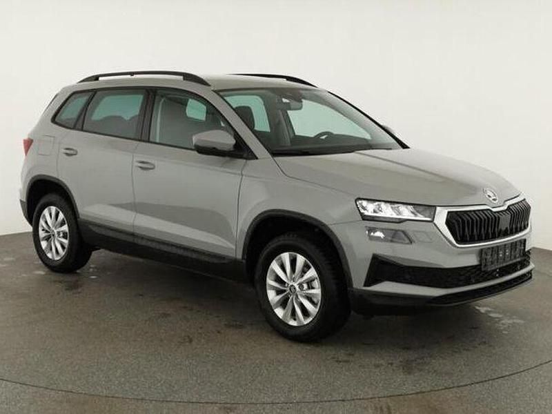 Neu Skoda Karoq Selection 150 PS (110 kW) 2025 Grau SUV