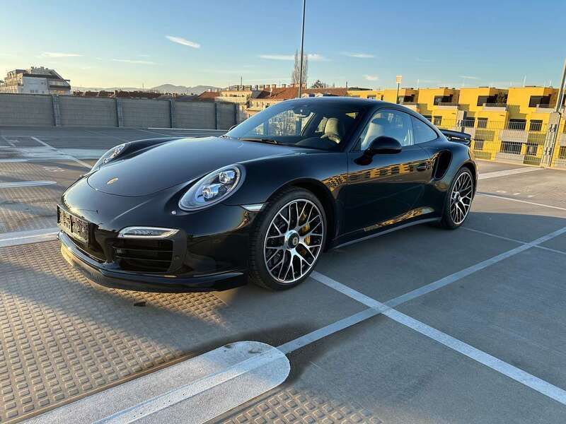 Schwarz Gebraucht 2016 Porsche 911 Turbo S Coupé | 109.991 € - Bild 1/4