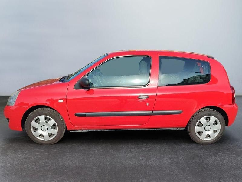 Gebraucht Renault Clio II Campus 58 PS (42 kW) 2008 Rot Kleinwagen