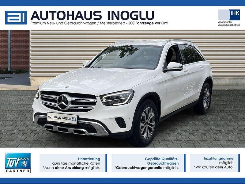 Weiß Gebraucht 2020 Mercedes GLC200 SUV | 24.480 € (Guter Preis) - Bild 1/4