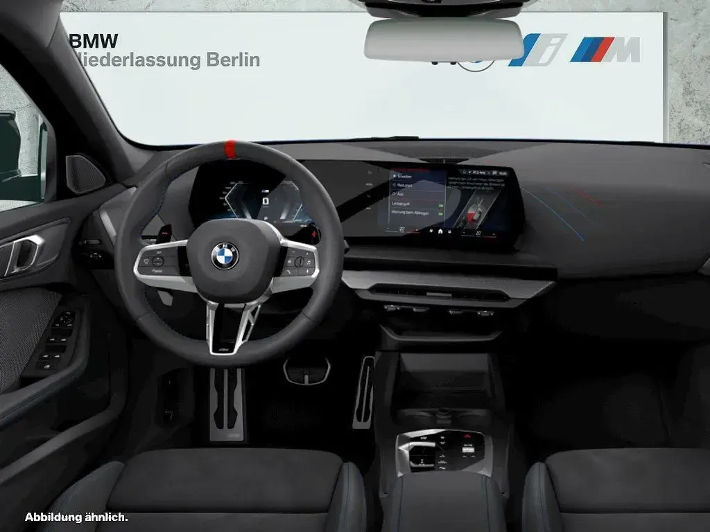 Gebraucht BMW M135 Performance 300 PS (220 kW) 2025 Blau Kleinwagen