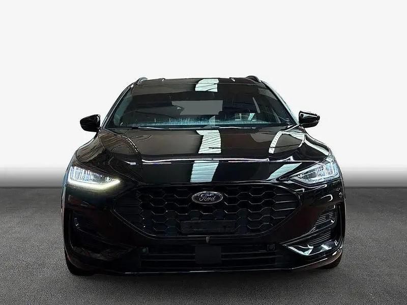 Gebraucht Ford Focus ST-Line X 125 PS (91 kW) 2024 Agate black metallic Kombi