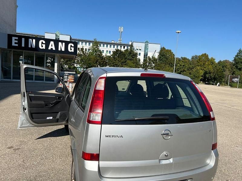 Gebraucht Opel Meriva 101 PS (74 kW) 2003 Grau Van / Kleinbus