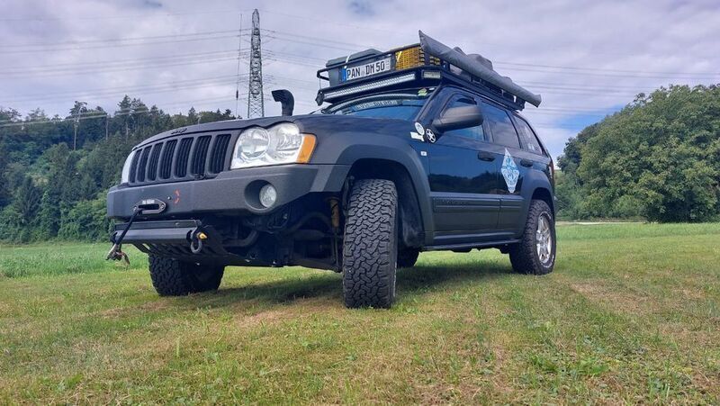 Schwarz Gebraucht 2006 Jeep Grand Cherokee SUV | 18.500 € - Bild 1/4