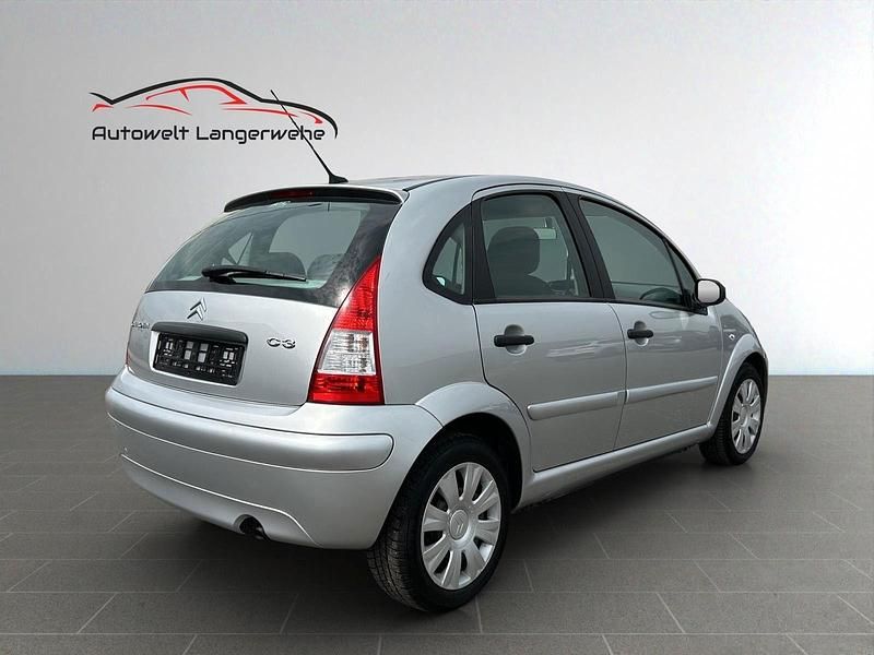 Gebraucht Citroën C3 88 PS (64 kW) 2008 Silber Kleinwagen