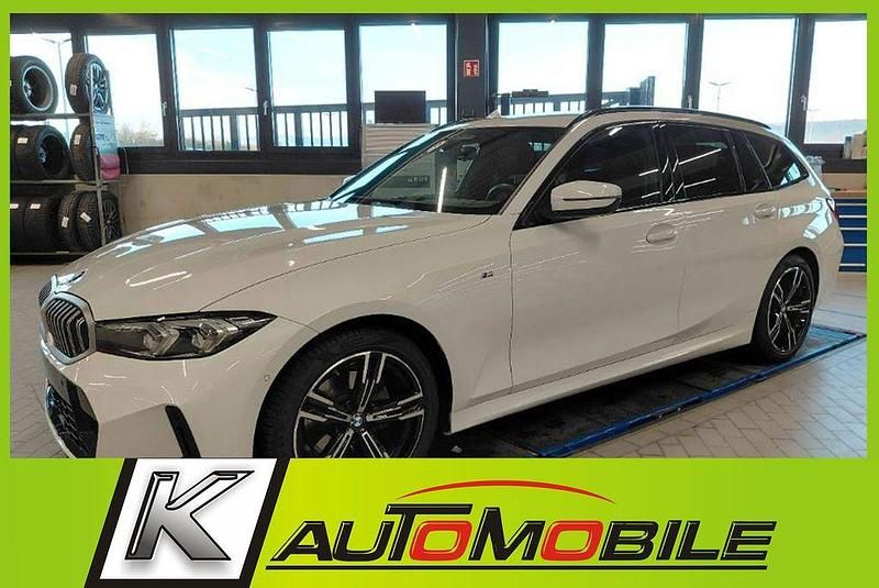 Weiß Gebraucht 2024 BMW 320 M Sport Limousine | 39.970 € (Guter Preis) - Bild 1/4