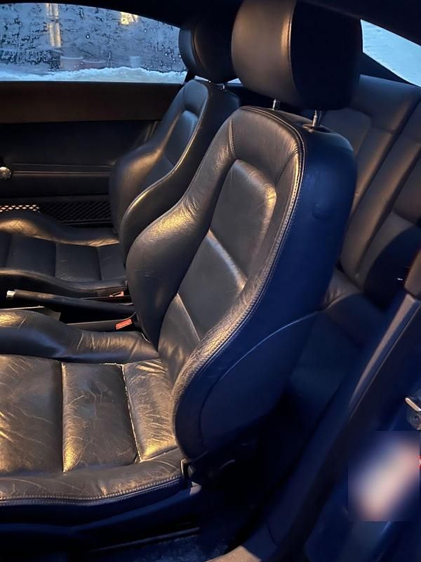 Gebraucht Audi TT Sport 179 PS (131 kW) 2000 Blau Coupé