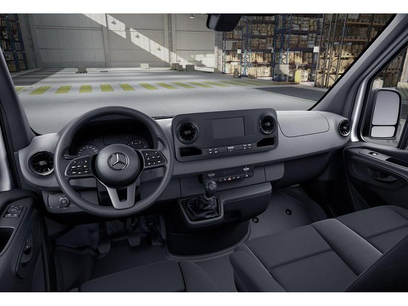 Second-hand Mercedes Sprinter 150 CP (110 kW) 2023 Alb Van