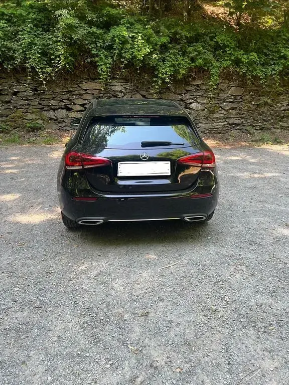 Gebraucht Mercedes A200 Progressive 163 PS (119 kW) 2020 Schwarz Limousine