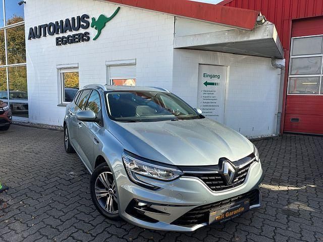 Silber Gebraucht 2020 Renault Mégane GrandTour Intens Kombi | 11.790 € (Teuer) - Bild 1/4
