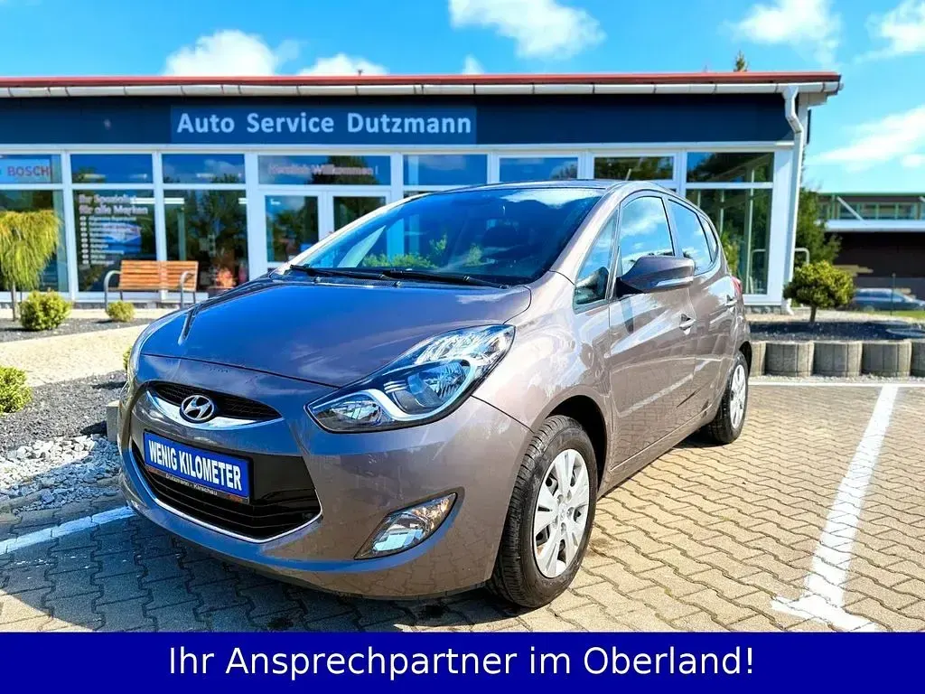 Gebraucht Hyundai ix20 Trend 90 PS (66 kW) 2015 Braun Kleinwagen