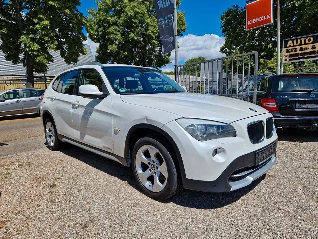Gebraucht BMW X1 177 PS (130 kW) 2012 Weiß SUV