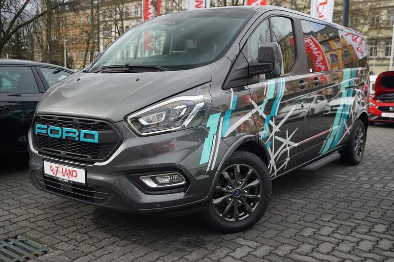 Gebraucht Ford Tourneo Custom Titanium 185 PS (136 kW) 2019 Grau Van