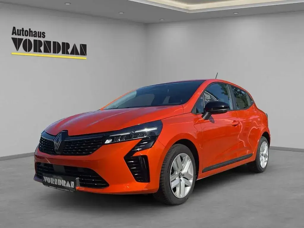 Gebraucht Renault Clio V Evolution 91 PS (66 kW) 2024 Valencia orange (metallic) Limousine
