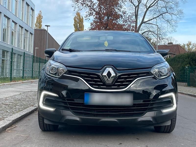 Gebraucht Renault Captur Life 90 PS (66 kW) 2017 Schwarz SUV