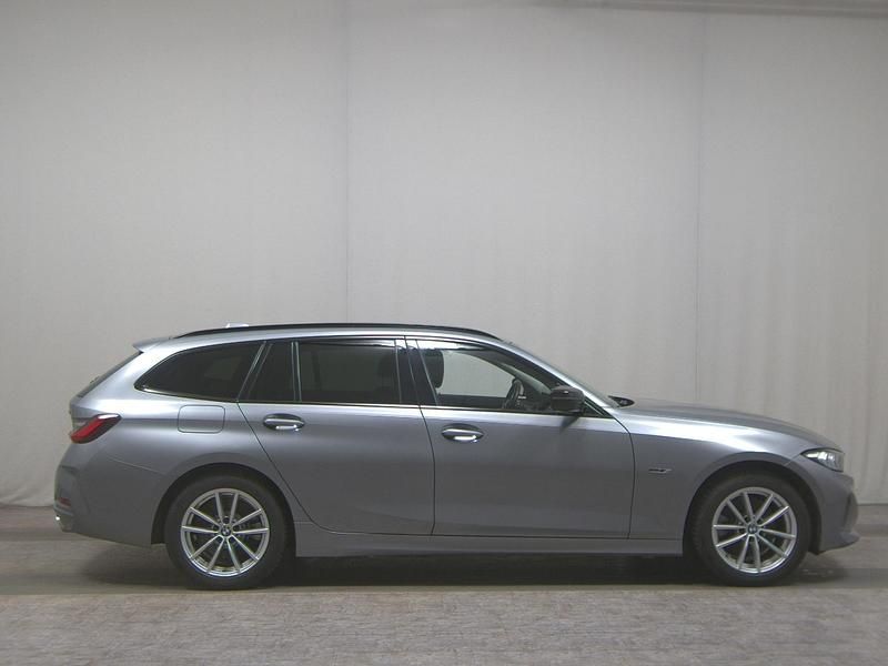 Gebraucht BMW 320e Shadowline 204 PS (150 kW) 2022 Grau Kombi
