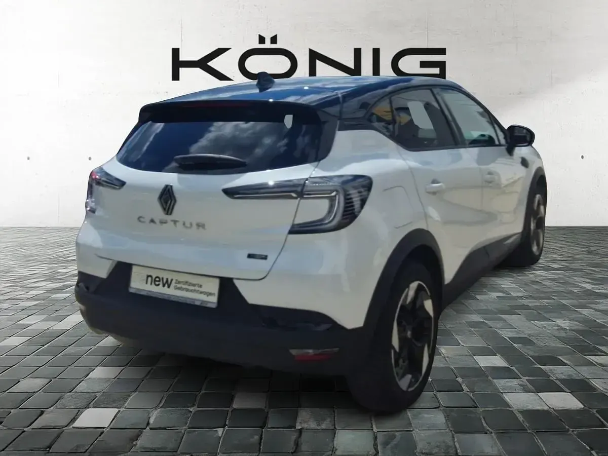 Gebraucht Renault Captur Techno 158 PS (116 kW) 2024 Weiß SUV