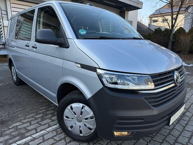Gebraucht VW Transporter 150 PS (110 kW) 2021 Silber Van