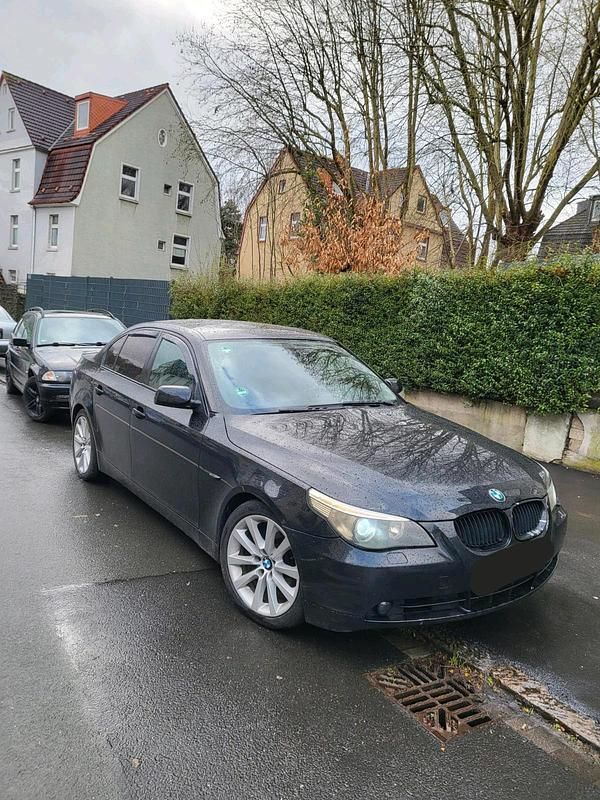 Gebraucht BMW 525 177 PS (130 kW) 2005 Schwarz Limousine