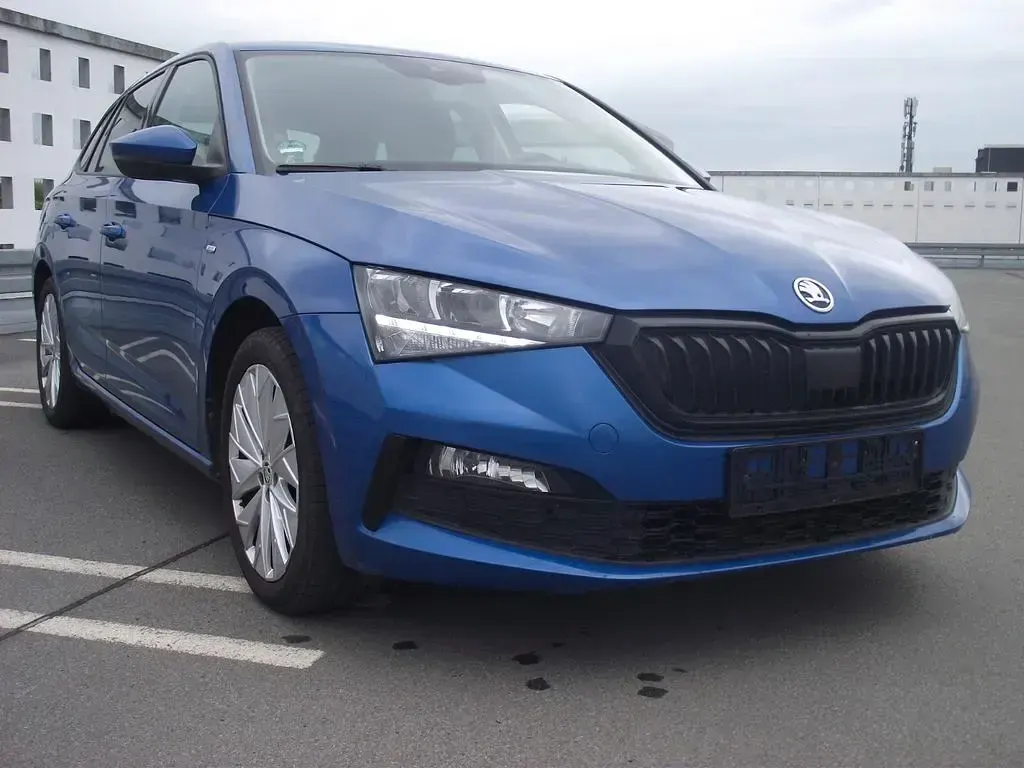 Gebraucht Skoda Scala Ambition 116 PS (85 kW) 2020 Blau Kleinwagen